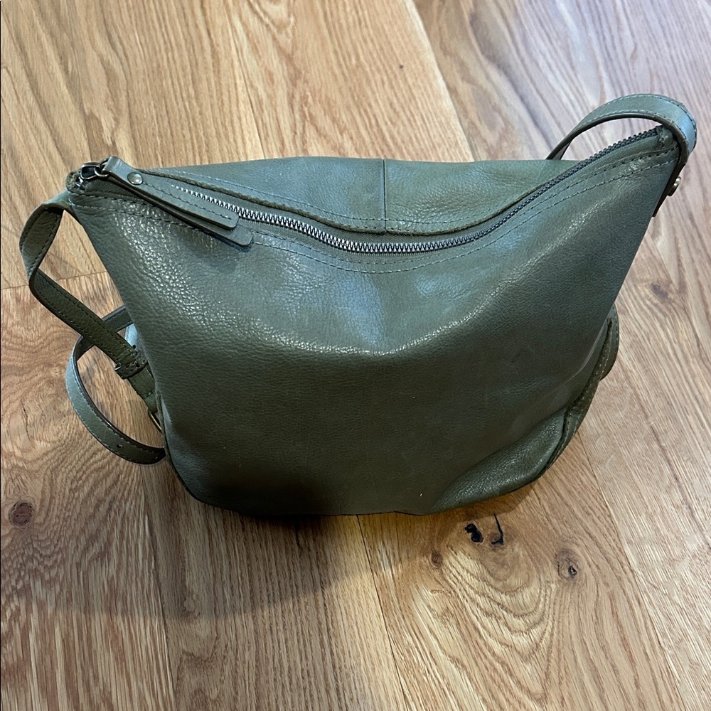 Elegant Olive Green Shoulder Bag